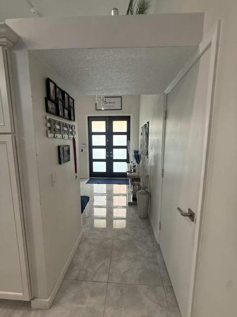7670 Live Oak Drive, Coral Springs FL - photo 10 of 16