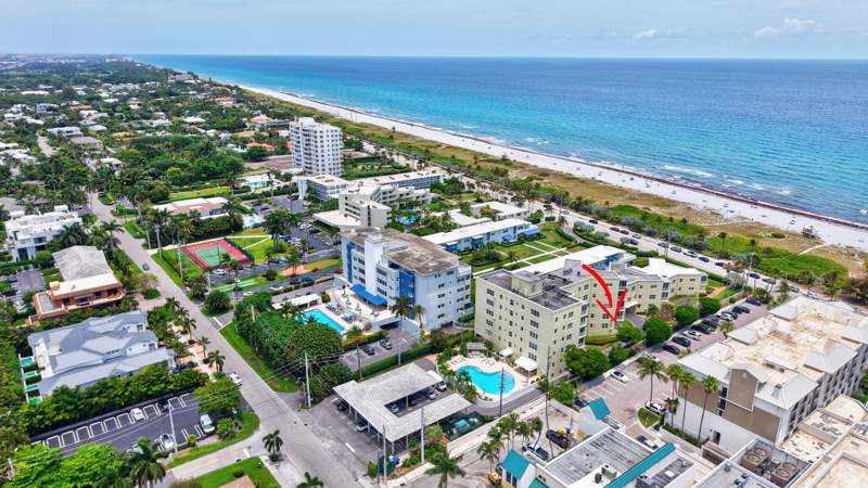 2 bedroom Condominium at 100 N Ocean Boulevard #105, Manor House Condo, Delray Beach — photo 3