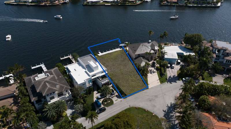 5 bedroom Single Family Residence at 2520 SE 7th Drive, Cypress Point, Pompano Beach — photo 1