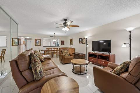 9681 E Sills Dr #102, Boynton Beach FL - photo 13 of 20