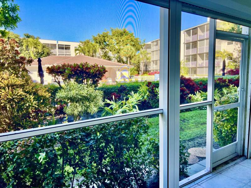 2 bedroom Condominium at 1541 S Ocean Boulevard #115, Gardens By The Sea South Condo, Lauderdale-By-The-Sea — photo 3