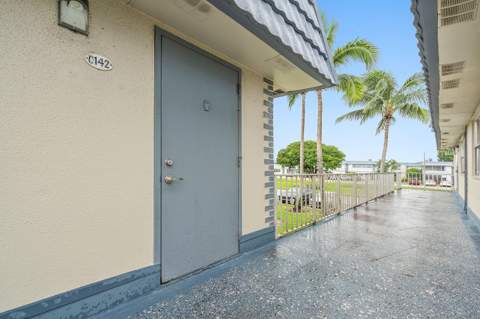 142 Brittany Terrace, Delray Beach FL - photo 17 of 17