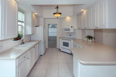4705 Dovehill Drive, Palm Beach Gardens FL - photo 12 of 53