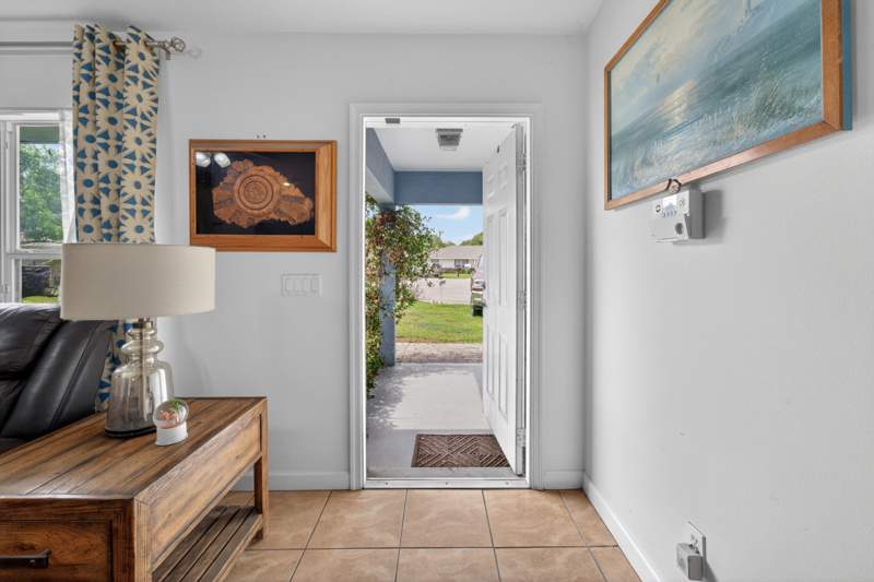 3 bedroom Single Family Residence at 706 Osceola Avenue, Osceola Estates II, Fort Pierce — photo 5