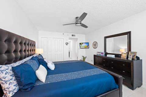 3095 N Course Drive #702, Pompano Beach FL - photo 10 of 64