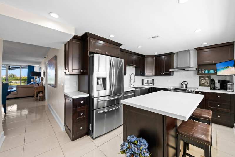 3 bedroom Condominium at 3095 N Course Drive #702, No 52 Palm-Aire Country Club, Pompano Beach — photo 1