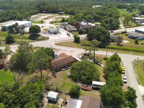 902 Angle Road, Fort Pierce FL - photo 10 of 14