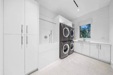 248 E Lakewood Road, West Palm Beach FL - photo 17 of 43