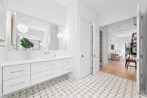 248 E Lakewood Road, West Palm Beach FL - photo 24 of 43