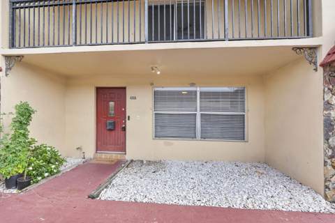 6659 SW 41st Place #38, Davie FL - photo 7 of 40