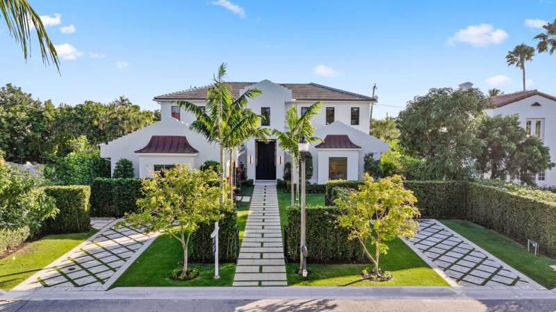 6 bedroom Single Family Residence at 248 E Lakewood Road, Lakewood, West Palm Beach — photo 3
