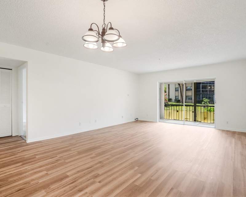 1 bedroom Condominium at 6201 N Falls Cir Drive #109, The Falls At Inverrary, Lauderhill — photo 3