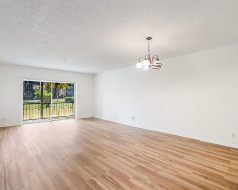6201 N Falls Cir Drive #109, Lauderhill FL - photo 13 of 21