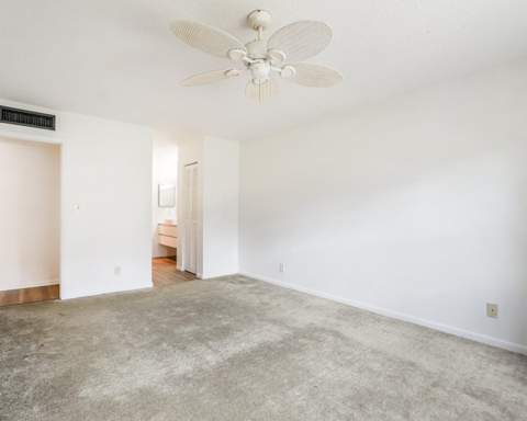 6201 N Falls Cir Drive #109, Lauderhill FL - photo 15 of 21
