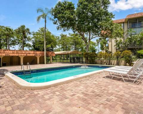 6201 N Falls Cir Drive #109, Lauderhill FL - photo 20 of 21