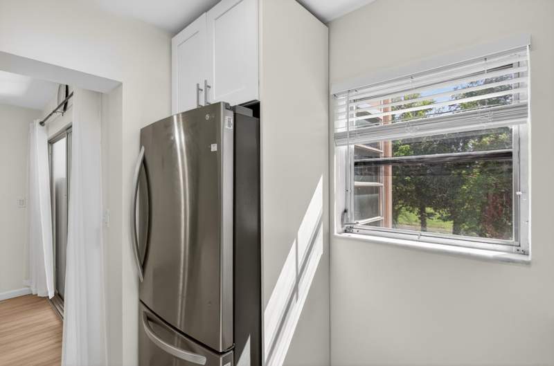 2 bedroom Condominium at 3930 Crystal Lake Drive #209, Crystal Lake 3930 Condo, Deerfield Beach — photo 5