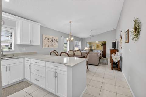8130 Springtree Road #A, Boca Raton FL - photo 7 of 71