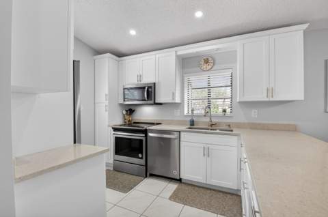 8130 Springtree Road #A, Boca Raton FL - photo 16 of 71
