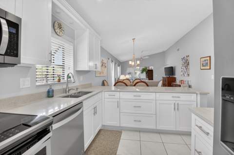 8130 Springtree Road #A, Boca Raton FL - photo 17 of 71