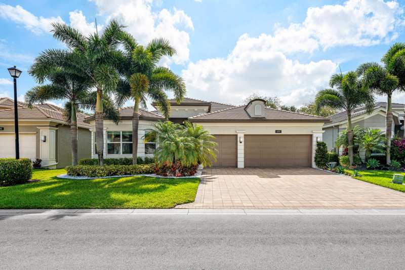 4 bedroom Single Family Residence at 12874 Granite Mountain Pass, Valencia Bay, Boynton Beach — photo 1
