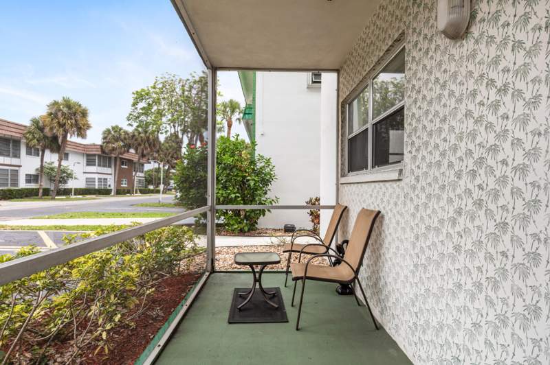 2 bedroom Condominium at 2271 NW 48th Terrace #111, Castle Apartments 8 Condo, Lauderhill — photo 4
