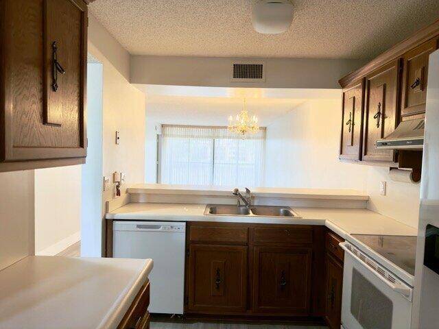 6021 Coral Lake Drive #209