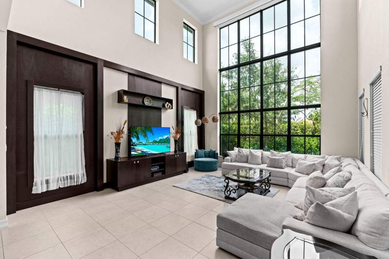 5 bedroom Single Family Residence at 8845 Watercrest Circle, Watercrest, Parkland — photo 3