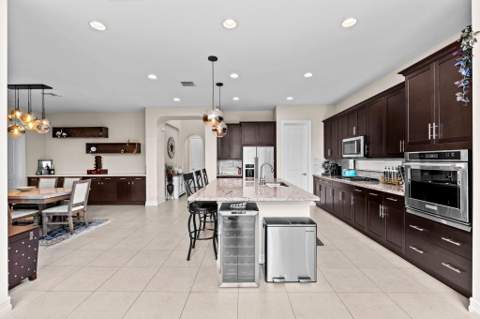 8845 Watercrest Circle, Parkland FL - photo 6 of 43