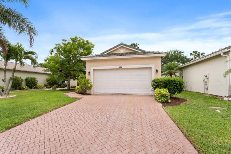 2 bedroom Single Family Residence at 854 SW Rocky Bayou Terrace, Lakeforest At St Lucie West Phase Vi, Port St. Lucie — photo 2