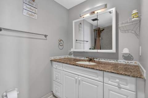 4330 Hillcrest Drive #302, Hollywood FL - photo 23 of 45