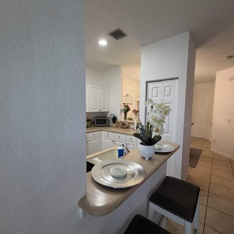 976 Abaco Lane, Riviera Beach FL - photo 10 of 21