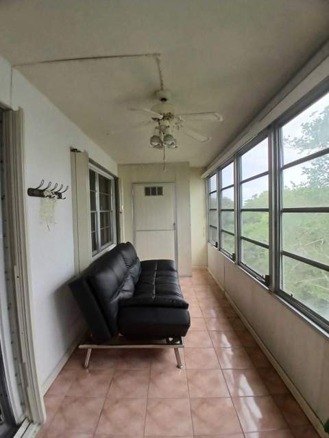 4023 Newport H, Deerfield Beach FL - photo 12 of 26
