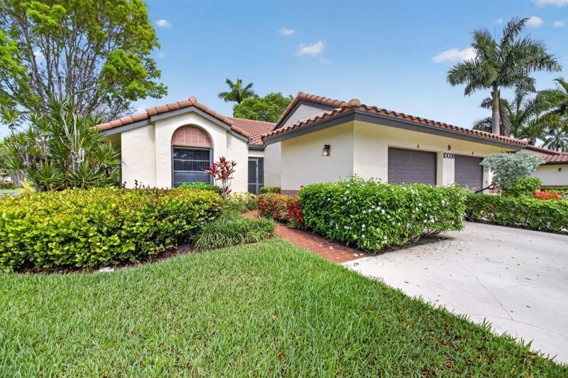 2 bedroom Condominium at 10039 Andrea Lane #A, Palm Chase Lakes Condo, Boynton Beach — photo 2