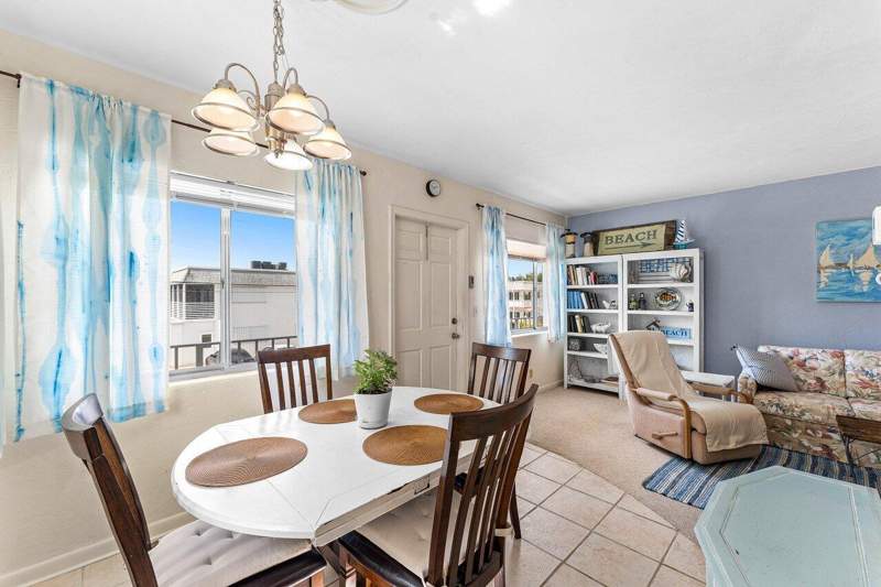 1 bedroom Condominium at 3280 Cynthia Lane #214, Murry Hills Apt Bldg Condo, Lake Worth Beach — photo 5