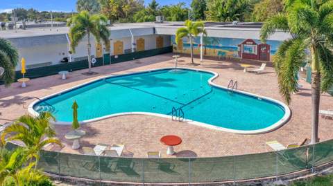 3280 Cynthia Lane #214, Lake Worth Beach FL - photo 18 of 30