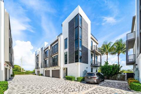 11501 Old Ocean Boulevard, Ocean Ridge FL - photo 7 of 71