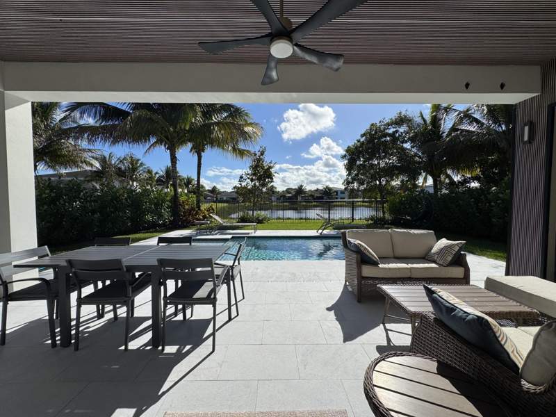 3 bedroom Single Family Residence at 8606 Tower Bridge Court, Bridges Mizner Pud Bridges South Plat Three, Boca Raton — photo 2