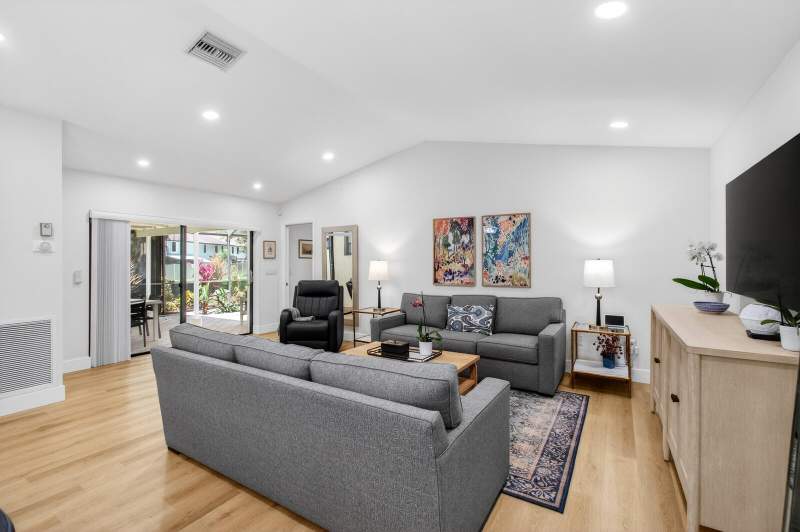 2 bedroom Villa at 23377 Barlake Drive, Lakes Of Boca Barwood 2, Boca Raton — photo 5