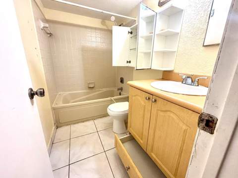 11201 SW 13th Street #103, Pembroke Pines FL - photo 22 of 58