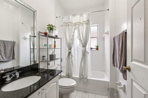 405 E Royal Cove Circle, Davie FL - photo 20 of 40