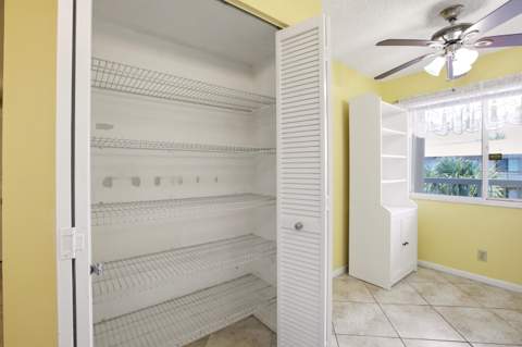 3146 Via Poinciana #407, Greenacres FL - photo 17 of 39