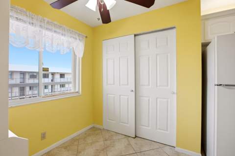 3146 Via Poinciana #407, Greenacres FL - photo 18 of 39