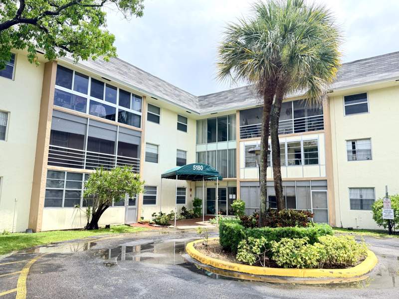 2 bedroom Condominium at 5180 E Sabal Palm Boulevard #228, SABAL PALM VILLAGE CONDO, Tamarac — photo 1