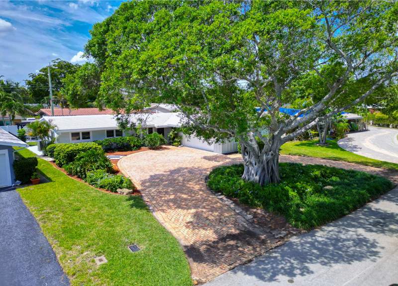 3 bedroom Single Family Residence at 2110 NE 55th Street, Coral Ridge Add, Fort Lauderdale — photo 3