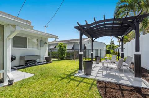 2110 NE 55th Street, Fort Lauderdale FL - photo 8 of 39
