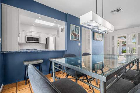 2110 NE 55th Street, Fort Lauderdale FL - photo 13 of 39