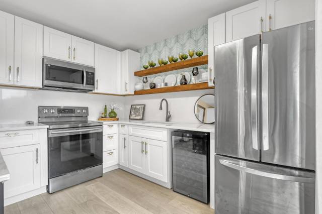 5808 SE Riverboat Drive #304, Stuart 34997 home for sale