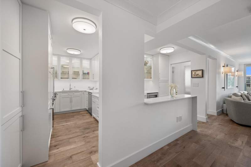2 bedroom Condominium at 2773 S Ocean Boulevard #410, Carlyle House Condo, Palm Beach — photo 5