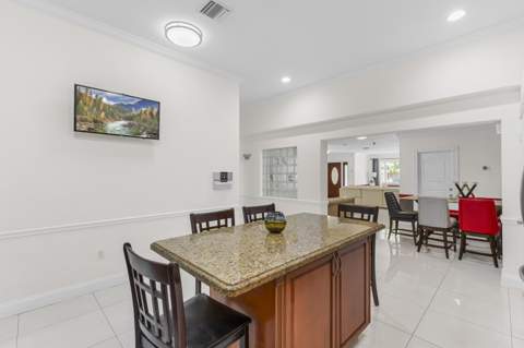 321 N 72nd Terrace, Hollywood FL - photo 17 of 27