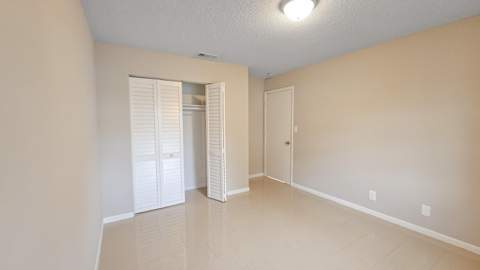 416 Lakeside Drive #129, Margate FL - photo 7 of 25